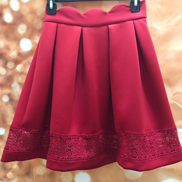 NWOT Skirt - Picture 1 of 6